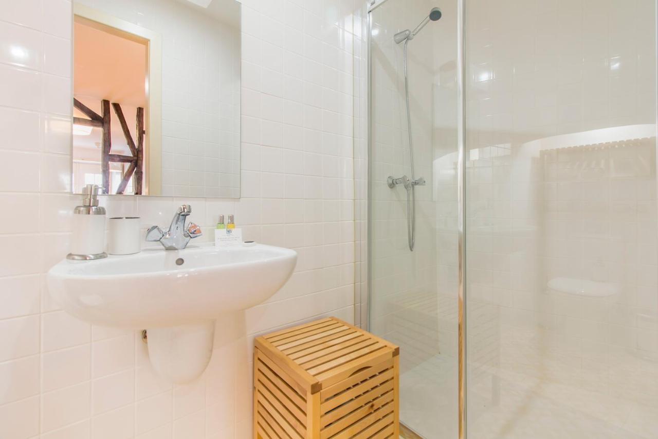 Guest Inn Alfama Apartments Lisboa Εξωτερικό φωτογραφία
